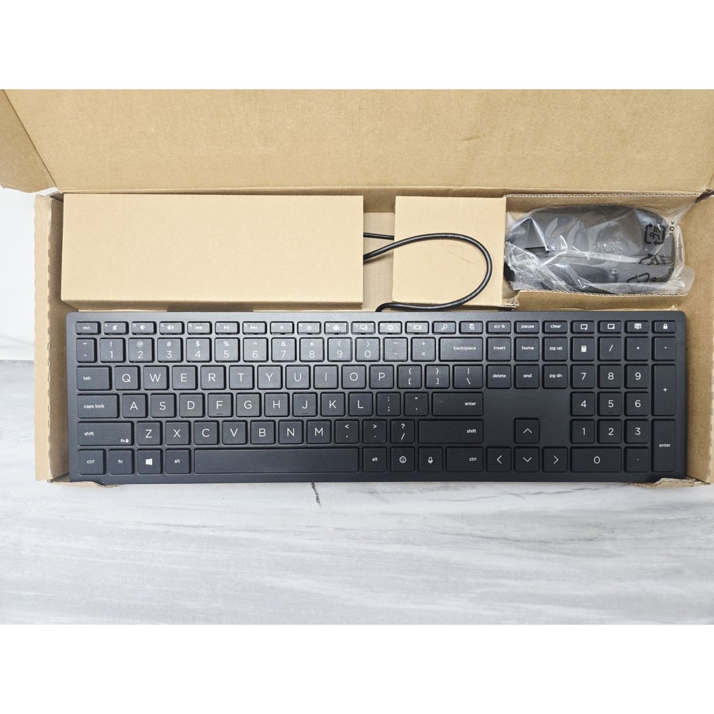 New HP Lifestyle‎ Wired Keyboard (TPC-P001K) & Mouse (TPC-P001M)